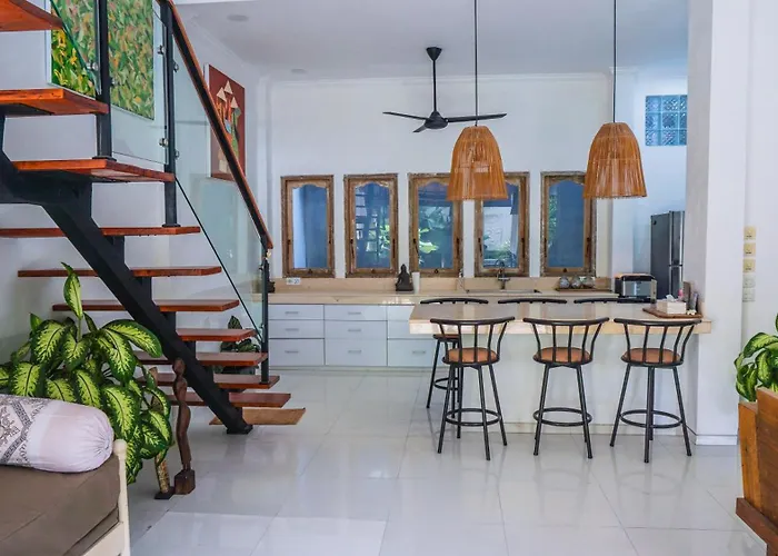 Ahimsa Moon * Seminyak